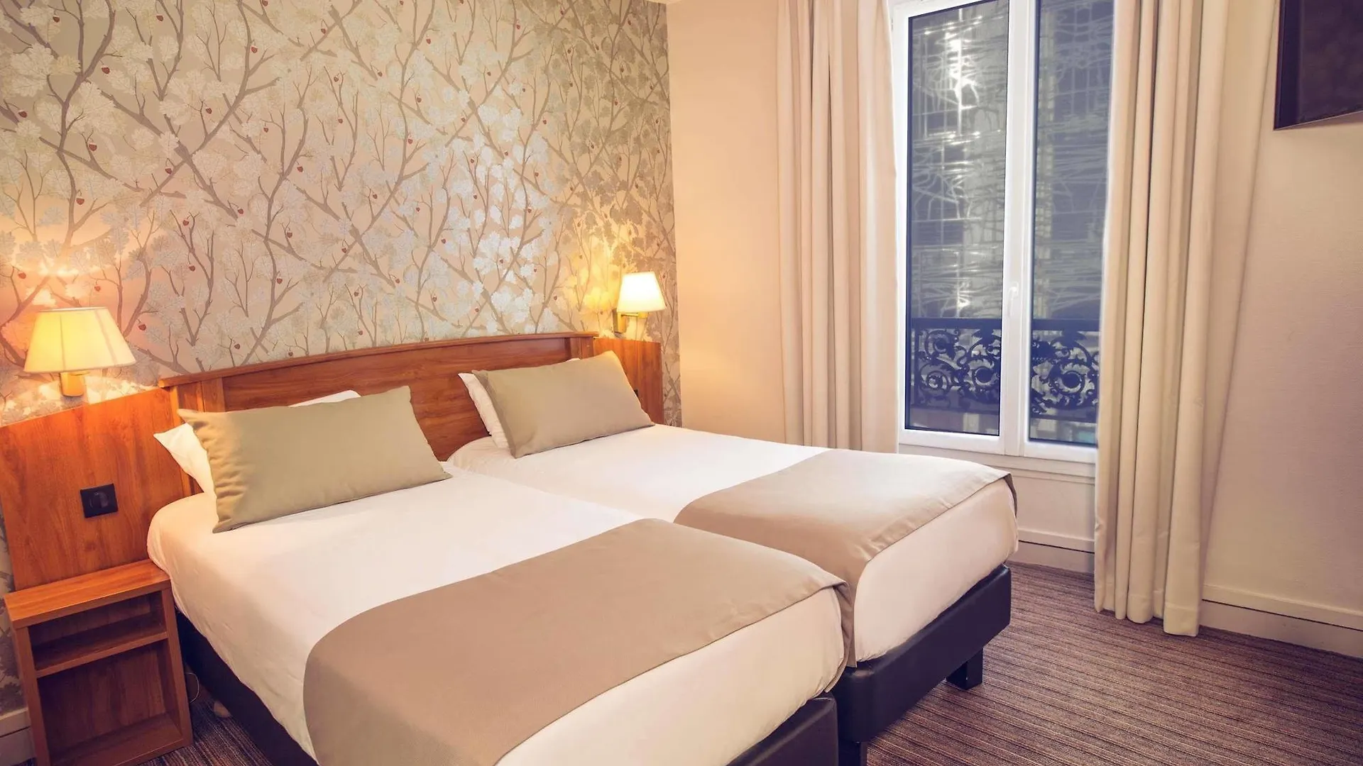 Timhotel Le Louvre Parigi