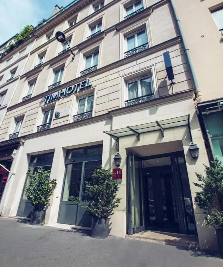 Timhotel Le Louvre Paryż
