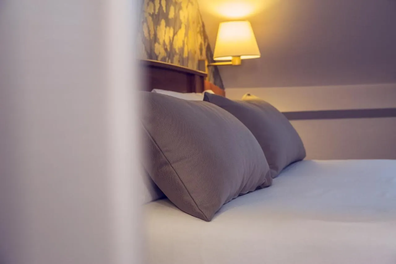 Timhotel Le Louvre Paryż 3*,  Francja