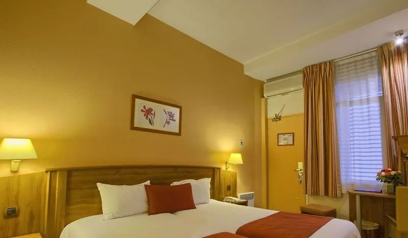 Timhotel Le Louvre Paryż Hotel
