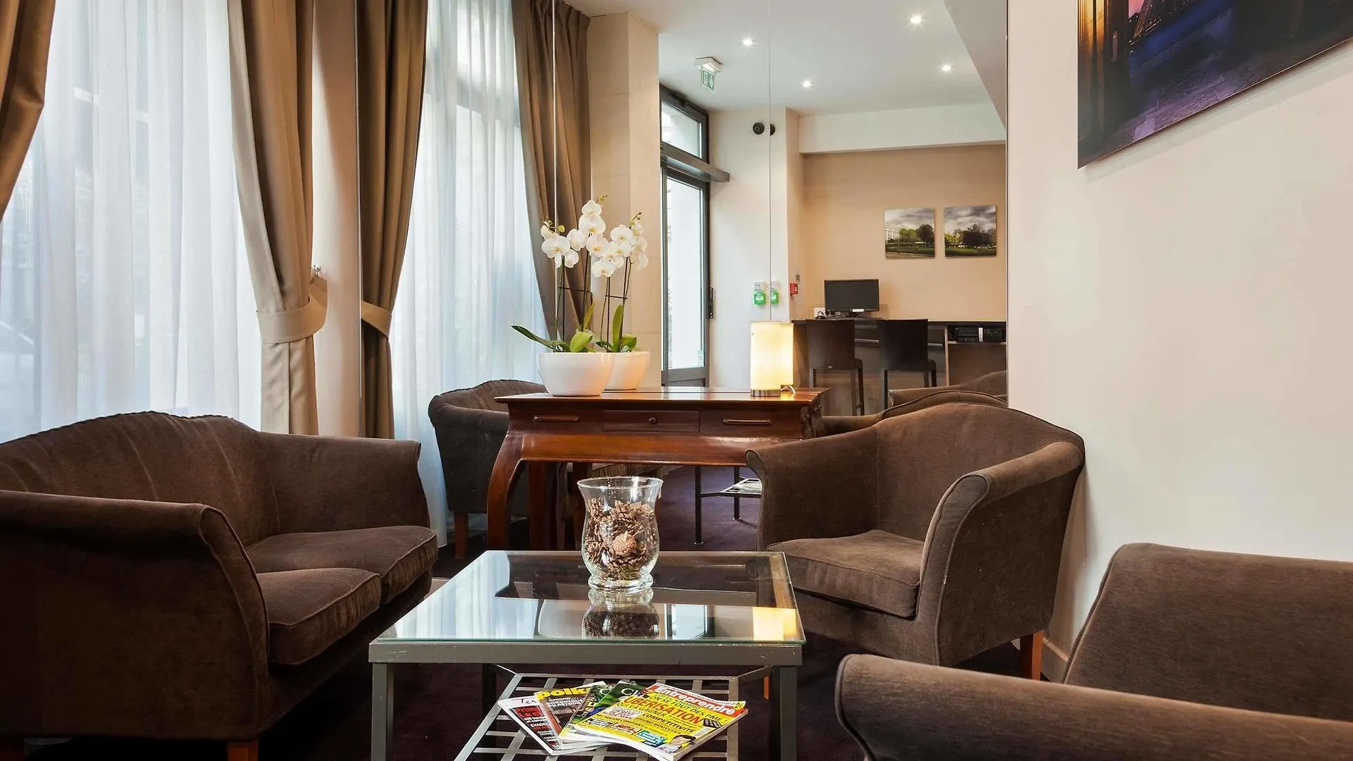 *** Hotel Timhotel Le Louvre Paryż Francja